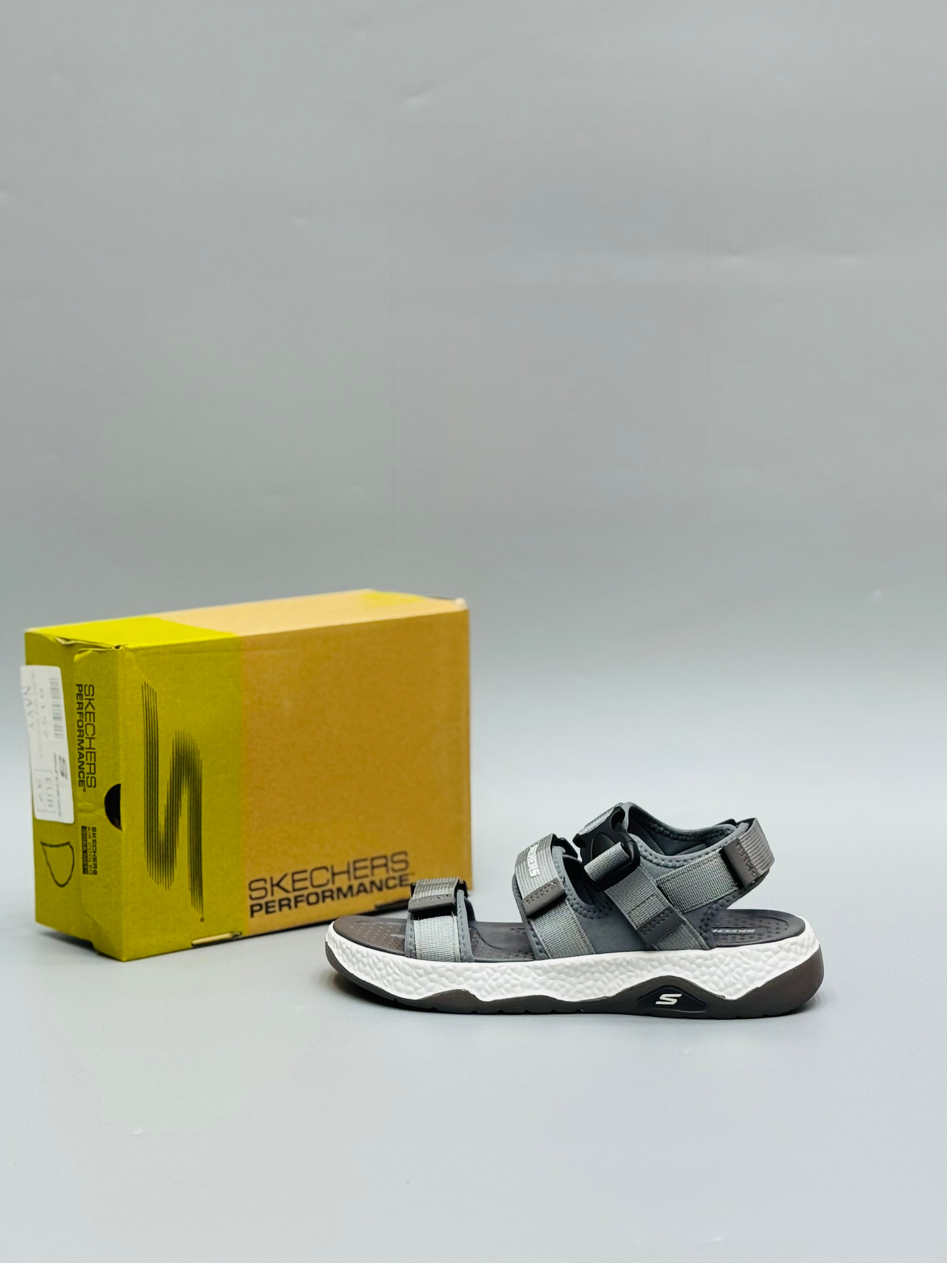 SKE Hyper Burst Sandals