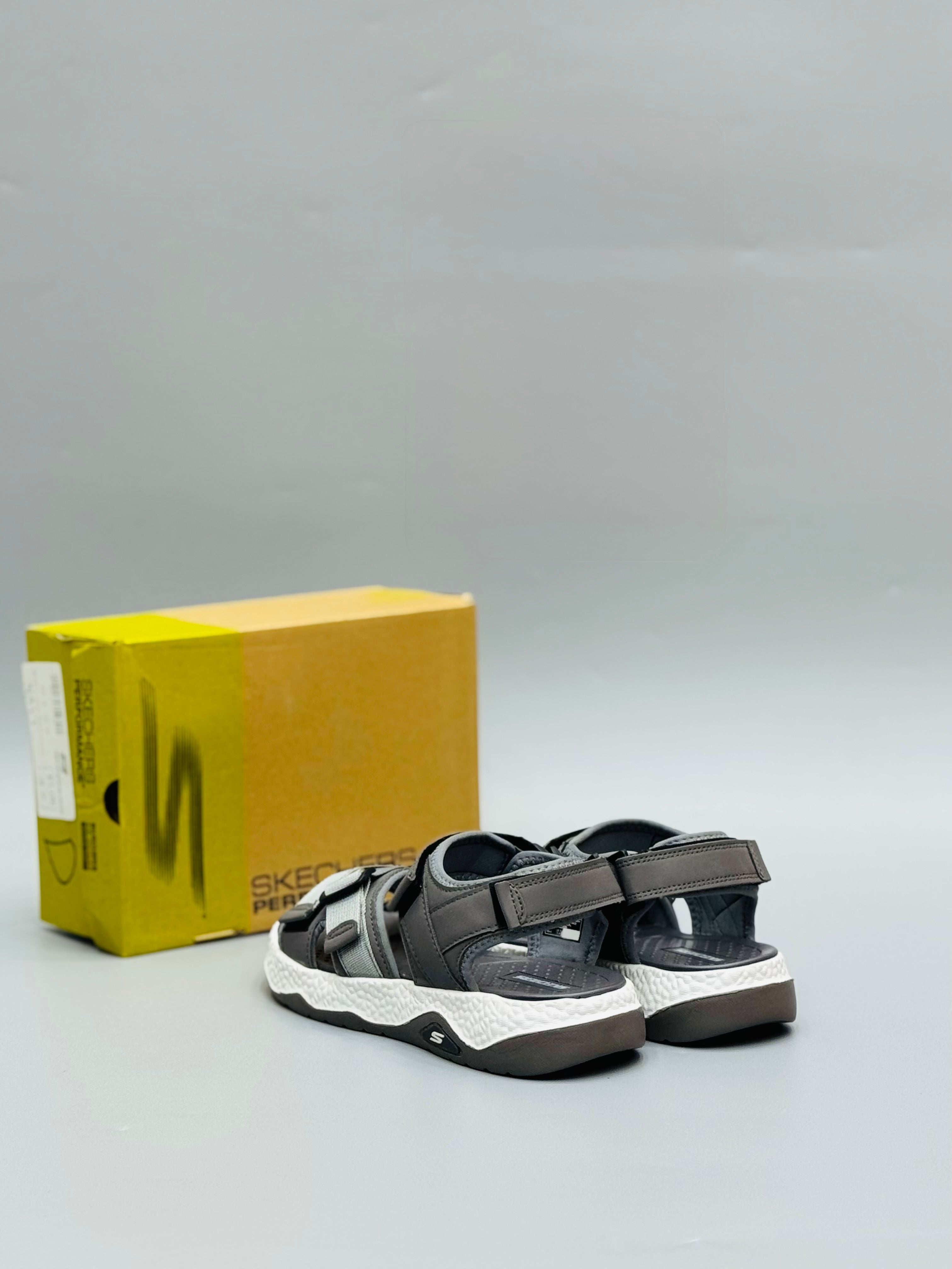 SKE Hyper Burst Sandals