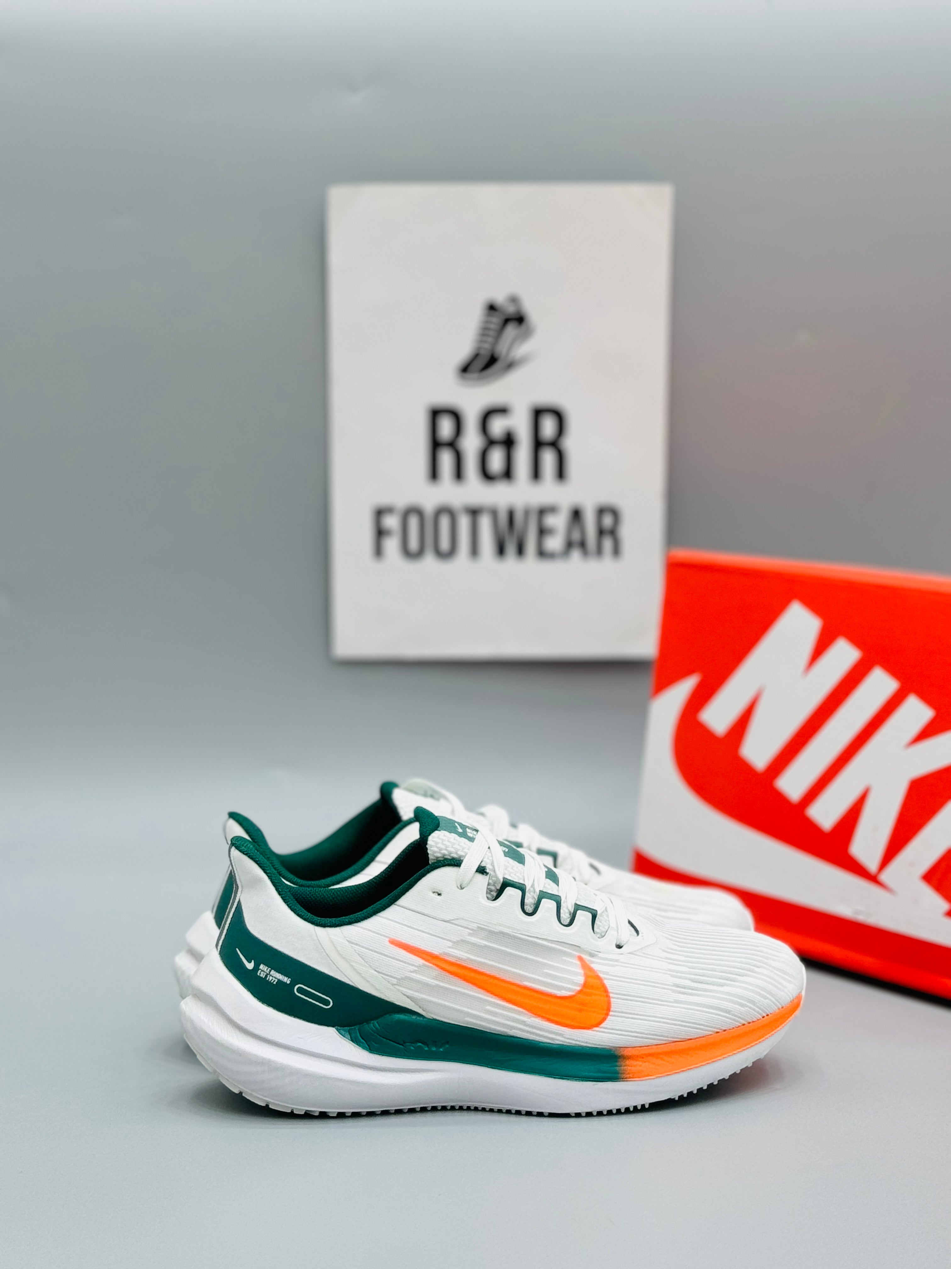 NK Winflo 9 Runners