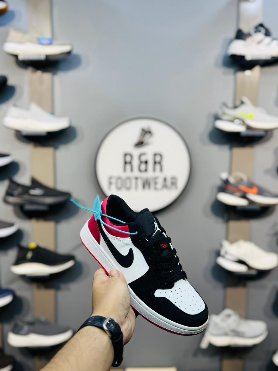 AJ1 - Lowtop