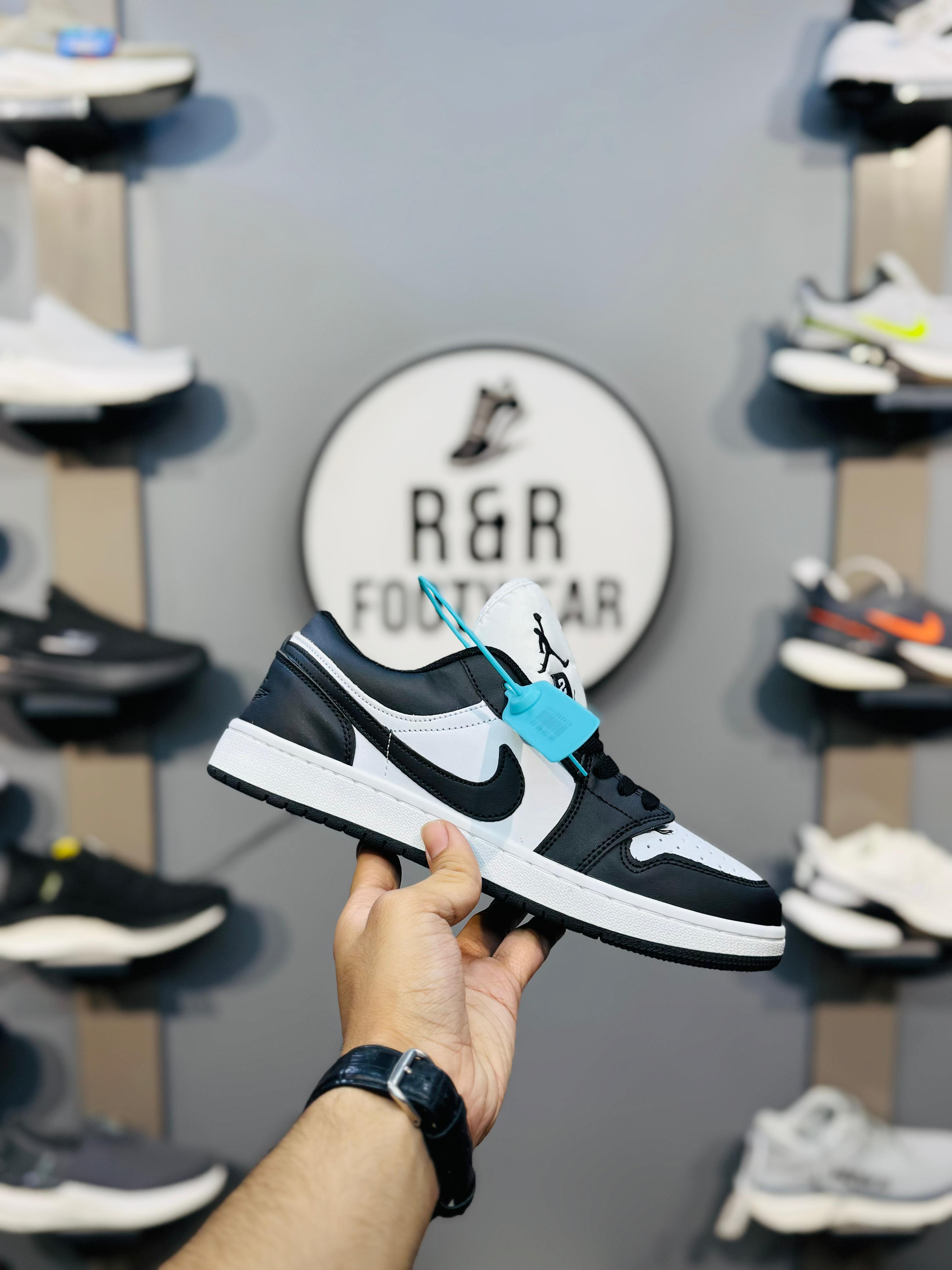 AJ1 - Lowtop (PANDA)