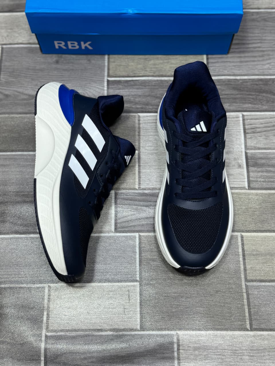 ADI - Runners 2.0