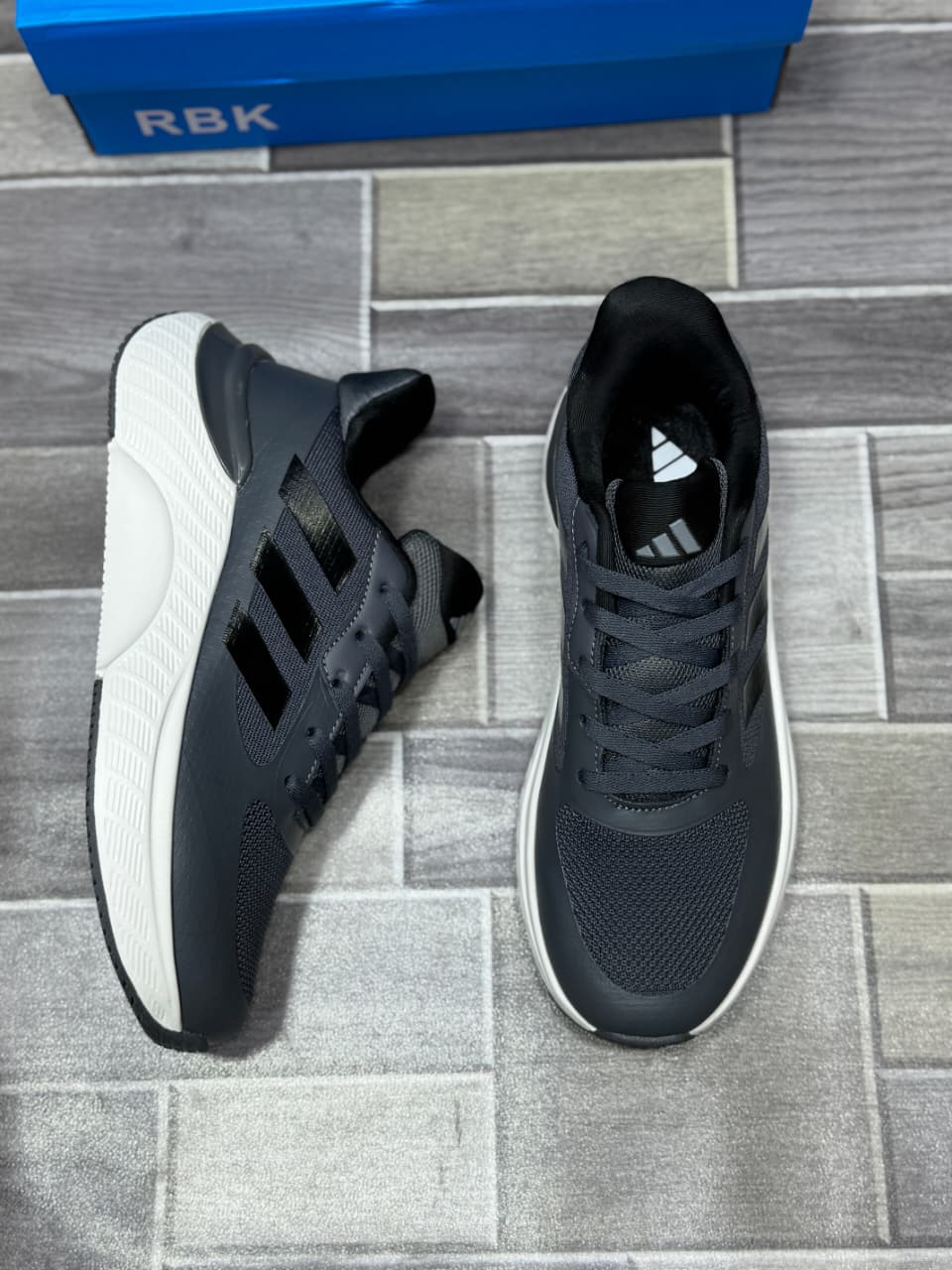 ADI - Runners 2.0