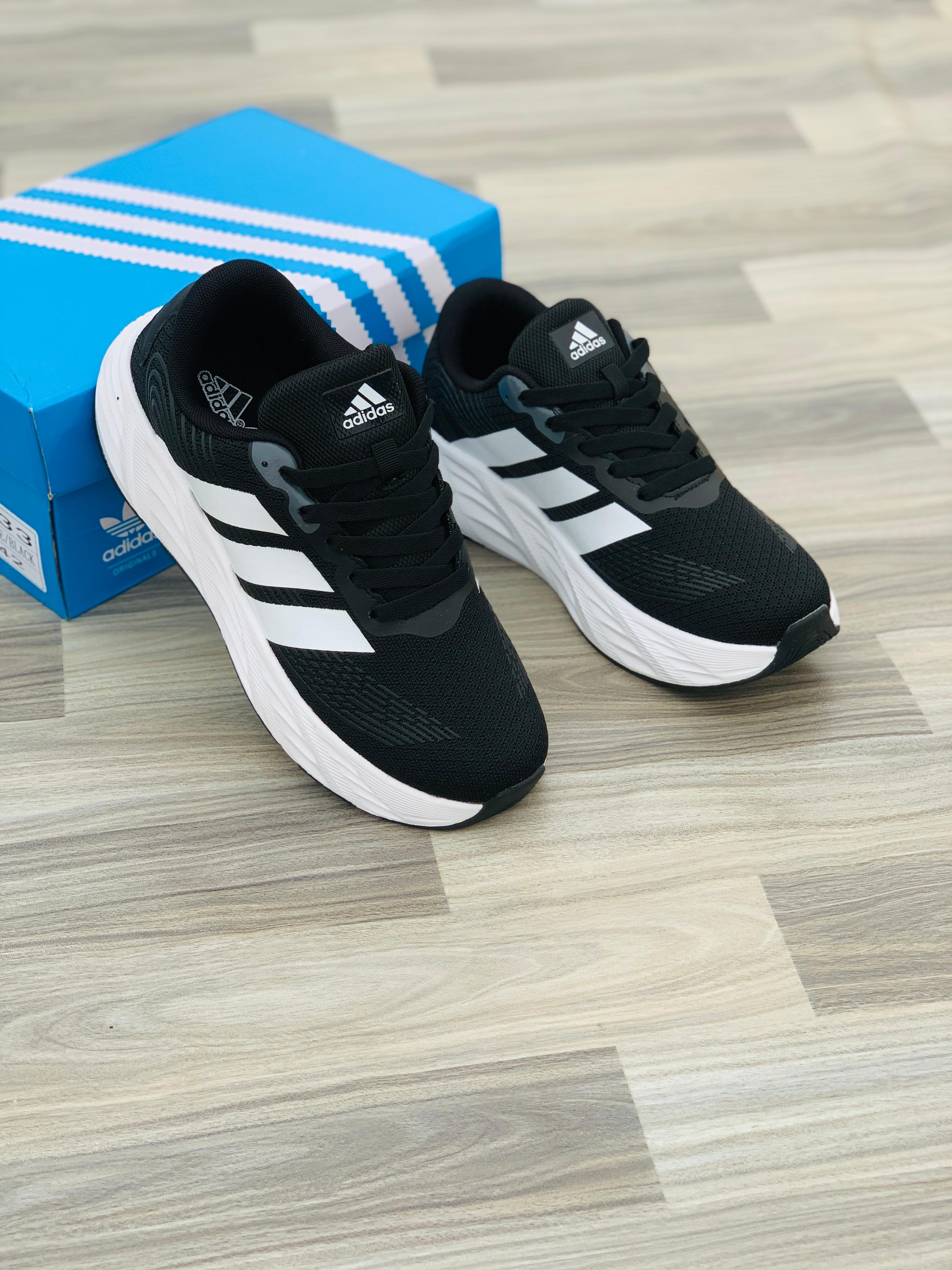 ADI - RUNNERS HYPE