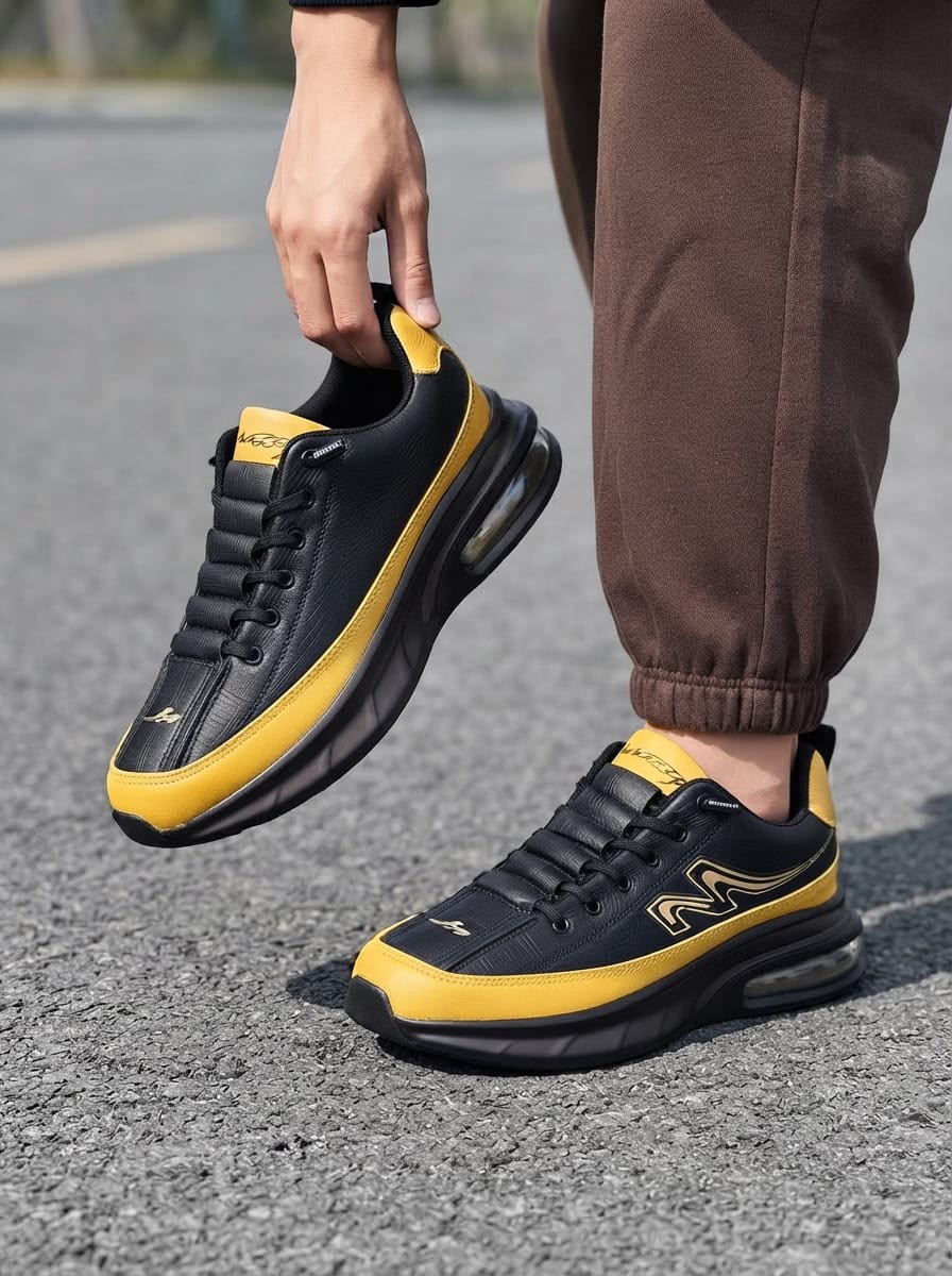 MONSTER Sneakers